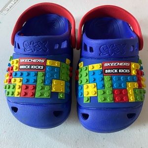 Sketchers shoes